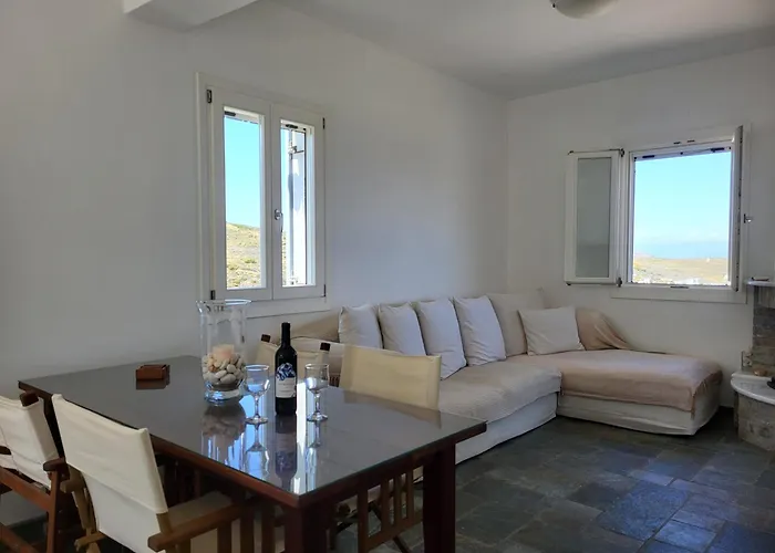 3bd With Breathtaking Sea View